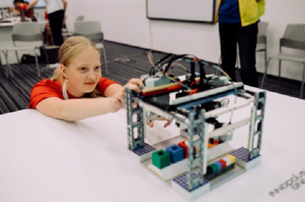 Виртуальный отбор олимпиады Innopolis Open Robotics прошли школьники из ...